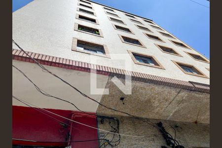 Apartamento para alugar com 80m², 2 quartos e sem vagaFachada