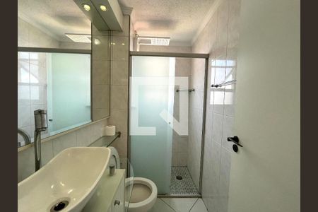 Apartamento para alugar com 63m², 2 quartos e 2 vagasBanheiro 