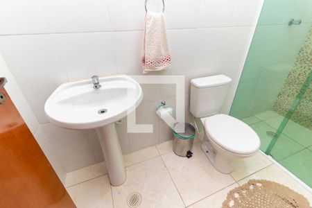 Casa à venda com 120m², 2 quartos e 3 vagasBanheiro da Suíte 2