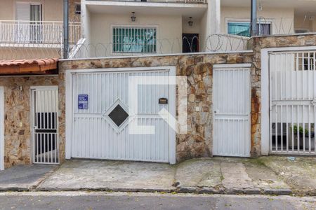 Casa à venda com 120m², 2 quartos e 3 vagasFachada