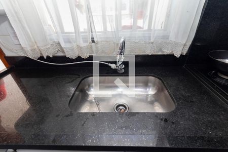 Casa à venda com 120m², 2 quartos e 3 vagasCozinha - Torneira