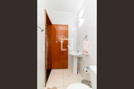 Casa à venda com 120m², 2 quartos e 3 vagasBanheiro da Suíte 2