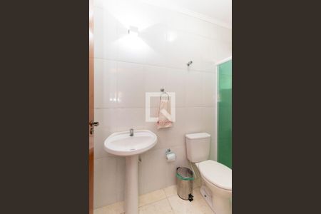 Casa à venda com 120m², 2 quartos e 3 vagasBanheiro da Suíte 2