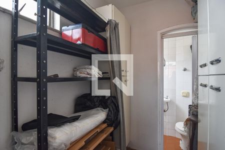 Apartamento à venda com 180m², 4 quartos e 1 vaga Apartamento à venda com 180m², 4 quartos e 1 vagaÁrea de Serviço