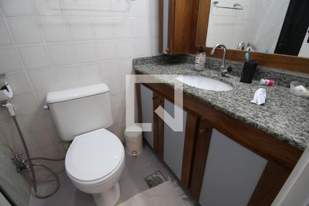 Apartamento à venda com 115m², 4 quartos e 2 vagasBanheiro Social