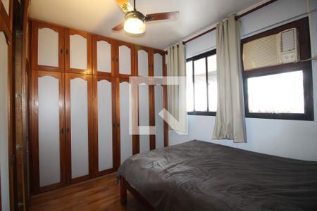 Apartamento à venda com 115m², 4 quartos e 2 vagasQuarto 3 - Suíte