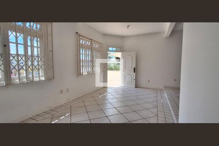 Sala de casa para alugar com 5 quartos, 240m² em Balneario, Florianópolis