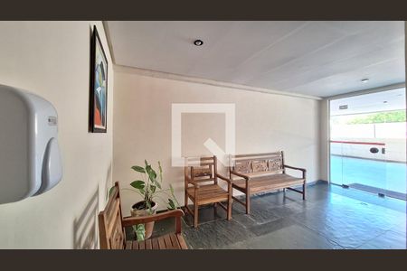 Apartamento à venda com 60m², 2 quartos e 1 vagaHall de entrada