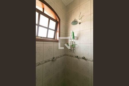 Casa à venda com 354m², 4 quartos e 1 vaga Casa à venda com 354m², 4 quartos e 1 vagaBanheiro Social 2