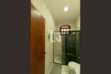 Casa à venda com 354m², 4 quartos e 1 vaga Casa à venda com 354m², 4 quartos e 1 vagaBanheiro Social 1