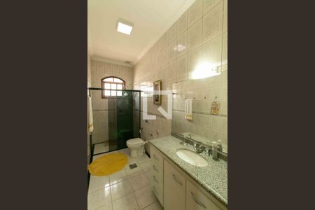 Casa à venda com 354m², 4 quartos e 1 vaga Casa à venda com 354m², 4 quartos e 1 vagaBanheiro Social 2