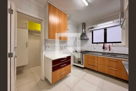Apartamento à venda com 70m², 2 quartos e 1 vaga Apartamento à venda com 70m², 2 quartos e 1 vagaCozinha