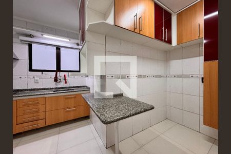 Apartamento à venda com 70m², 2 quartos e 1 vaga Apartamento à venda com 70m², 2 quartos e 1 vagaCozinha