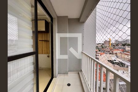Apartamento à venda com 70m², 2 quartos e 1 vaga Apartamento à venda com 70m², 2 quartos e 1 vagaSacada
