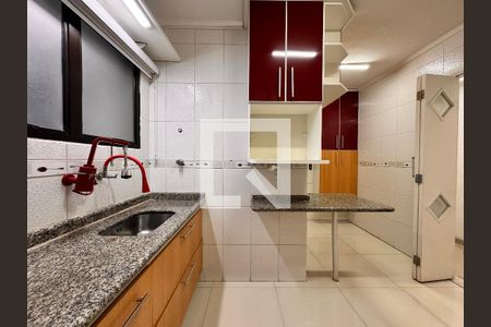 Apartamento à venda com 70m², 2 quartos e 1 vaga Apartamento à venda com 70m², 2 quartos e 1 vagaCozinha