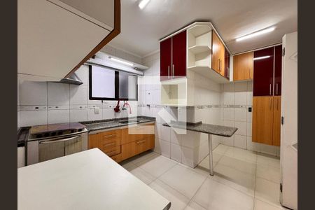 Apartamento à venda com 70m², 2 quartos e 1 vaga Apartamento à venda com 70m², 2 quartos e 1 vagaCozinha