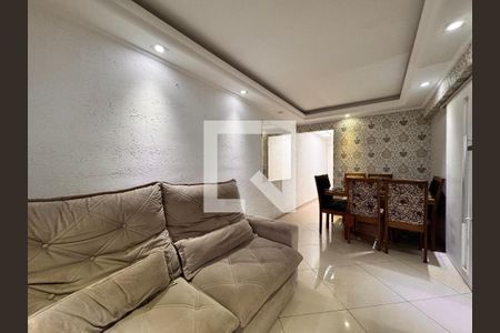 Sala de apartamento à venda com 2 quartos, 70m² em Vila Vilma, Santo André