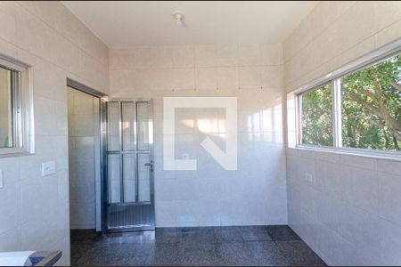 Casa para alugar com 214m², 3 quartos e 5 vagasÁrea de Serviço