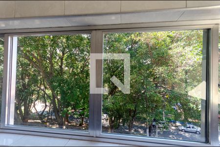 Casa para alugar com 214m², 3 quartos e 5 vagasÁrea de Serviço