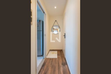 Hall de entrada de apartamento à venda com 3 quartos, 59m² em Parque Italia, Campinas