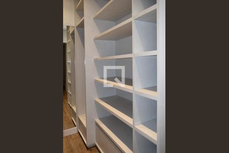 Apartamento à venda com 140m², 1 quarto e 1 vagaCloset da Suíte