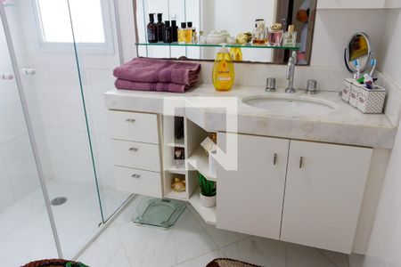 Apartamento à venda com 113m², 3 quartos e 2 vagasBanheiro da Suíte 2