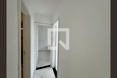 Corredor de apartamento à venda com 2 quartos, 58m² em Barra da Tijuca, Rio de Janeiro