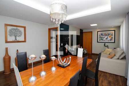 Sala de apartamento para alugar com 4 quartos, 120m² em Buritis, Belo Horizonte