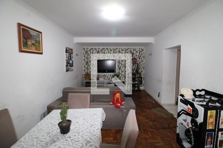 Casa à venda com 279m², 4 quartos e 2 vagasCasa 2 - Sala