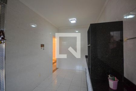 Casa para alugar com 80m², 1 quarto e 2 vagas Casa para alugar com 80m², 1 quarto e 2 vagasCozinha