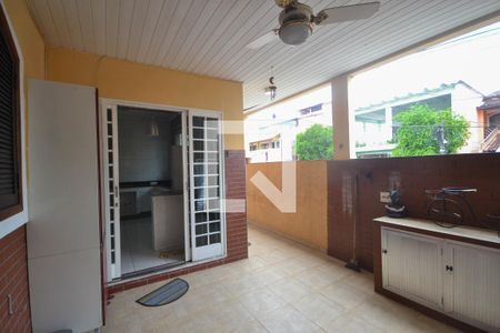 Casa para alugar com 80m², 1 quarto e 2 vagas Casa para alugar com 80m², 1 quarto e 2 vagasÁrea de Serviço