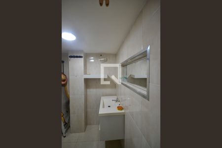 Casa para alugar com 80m², 1 quarto e 2 vagas Casa para alugar com 80m², 1 quarto e 2 vagasSuíte-banheiro