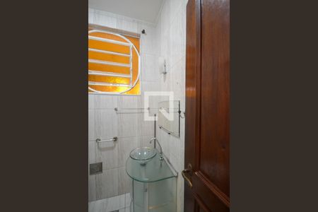 Casa para alugar com 80m², 1 quarto e 2 vagas Casa para alugar com 80m², 1 quarto e 2 vagasbanheiro Social