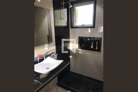 Apartamento à venda com 128m², 2 quartos e 2 vagasBanheiro