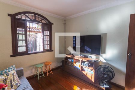 Casa à venda com 315m², 4 quartos e 2 vagasSala 3