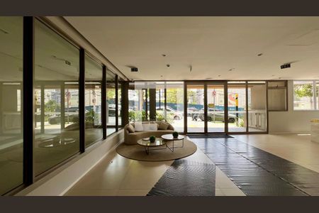 Studio à venda com 27m², 1 quarto e sem vaga Studio à venda com 27m², 1 quarto e sem vagaHall de entrada