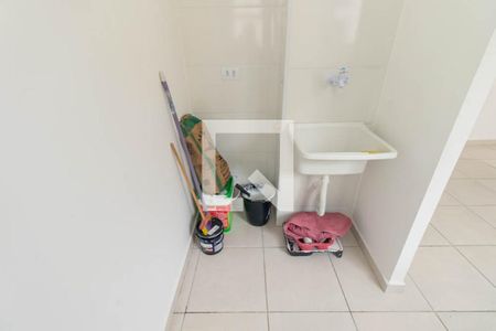Apartamento para alugar com 49m², 2 quartos e 1 vaga Apartamento para alugar com 49m², 2 quartos e 1 vagaCozinha e Área de Serviço