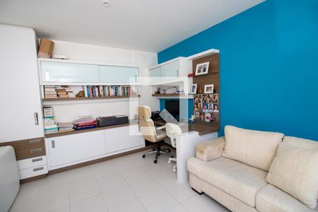 Casa de condomínio à venda com 660m², 4 quartos e 2 vagasQuarto 4