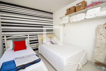 Casa de condomínio à venda com 660m², 4 quartos e 2 vagasQuarto 3