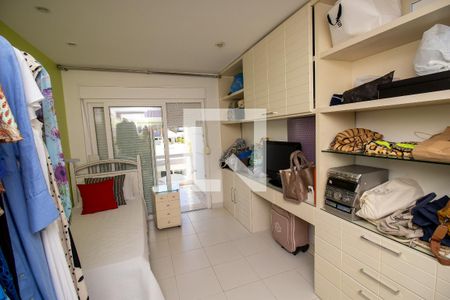 Casa de condomínio à venda com 660m², 4 quartos e 2 vagasQuarto 2