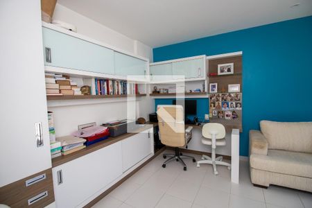 Casa de condomínio à venda com 660m², 4 quartos e 2 vagasQuarto 4