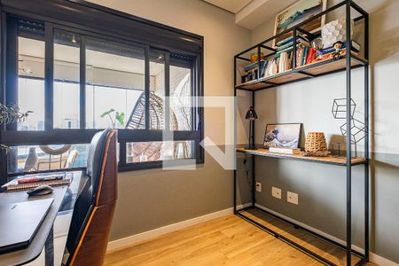 Apartamento à venda com 74m², 2 quartos e 1 vagaQuarto 2