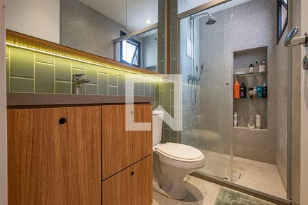 Apartamento à venda com 74m², 2 quartos e 1 vagaSuíte - Banheiro