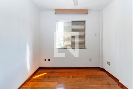 Apartamento para alugar com 111m², 3 quartos e 2 vagas Apartamento para alugar com 111m², 3 quartos e 2 vagasQuarto 2