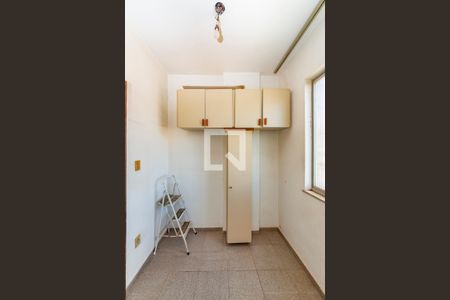 Apartamento para alugar com 111m², 3 quartos e 2 vagas Apartamento para alugar com 111m², 3 quartos e 2 vagasQuarto de Serviço