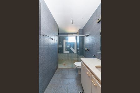 Apartamento para alugar com 111m², 3 quartos e 2 vagas Apartamento para alugar com 111m², 3 quartos e 2 vagasBanheiro da Suíte
