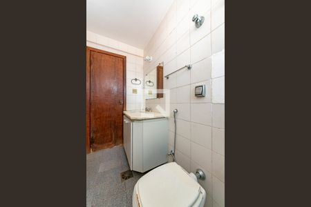 Apartamento para alugar com 111m², 3 quartos e 2 vagas Apartamento para alugar com 111m², 3 quartos e 2 vagasBanheiro Social