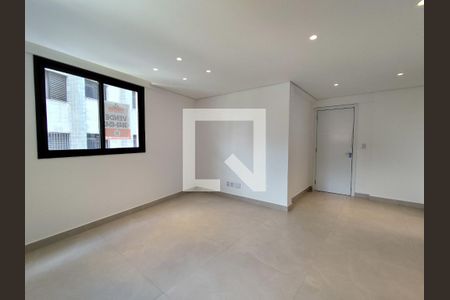 Sala de apartamento para alugar com 2 quartos, 66m² em Sion, Belo Horizonte