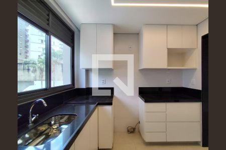 Apartamento para alugar com 66m², 2 quartos e 2 vagas Apartamento para alugar com 66m², 2 quartos e 2 vagasCozinha