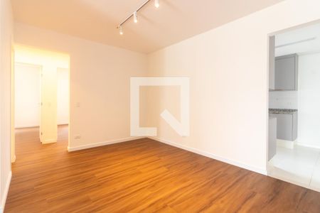 Sala de apartamento para alugar com 4 quartos, 133m² em Jardim Santa Barbara, Embu das Artes